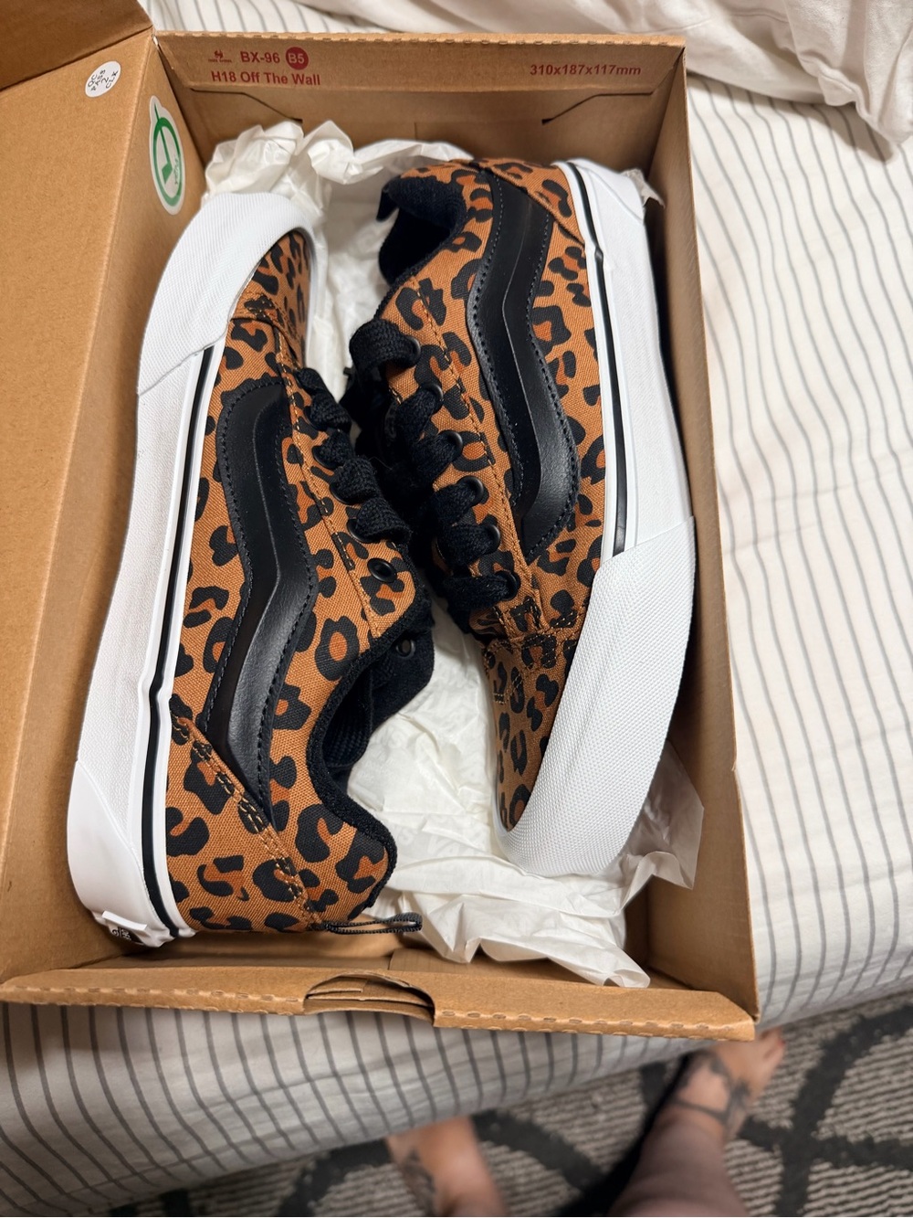 Vans Knu Skool - Leopard - New In Box